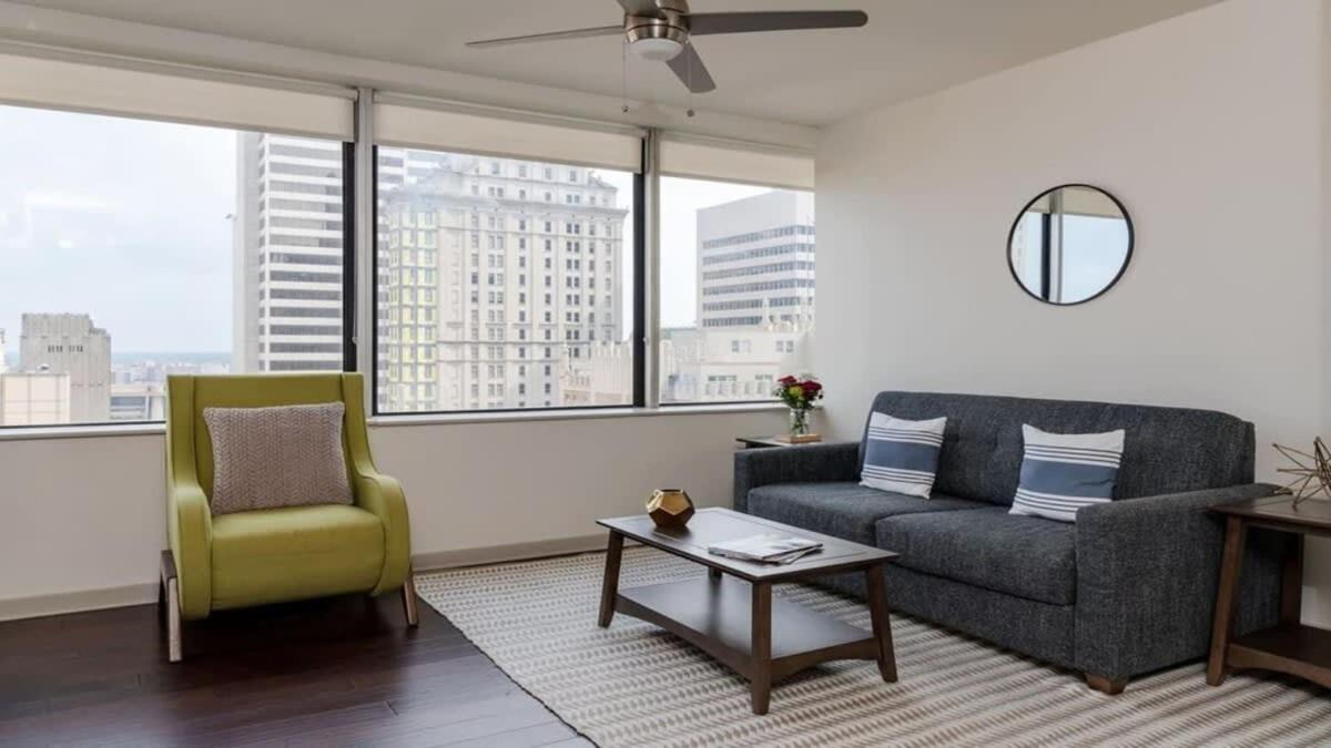 Modern 2BR 2BA with SKY POOL CozySuites Dallas Exterior foto